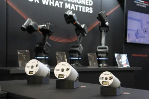 Gammes actionneurs et Robots NR Nate WEBP